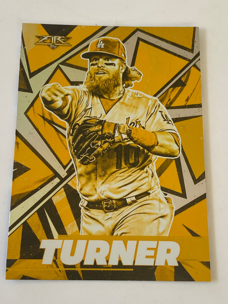 2021 Topps Fire Gold #111 Justin Turner
