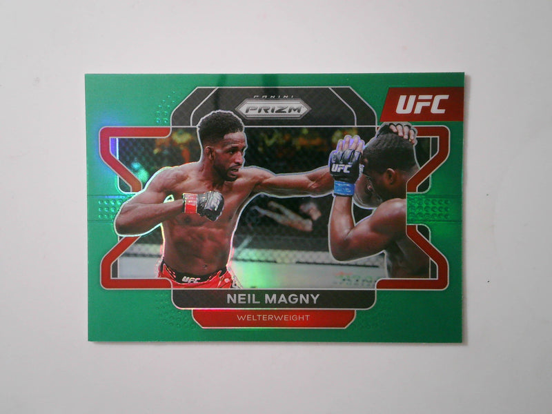 2022 Panini Prizm Green Prizm #48 Neil Magny