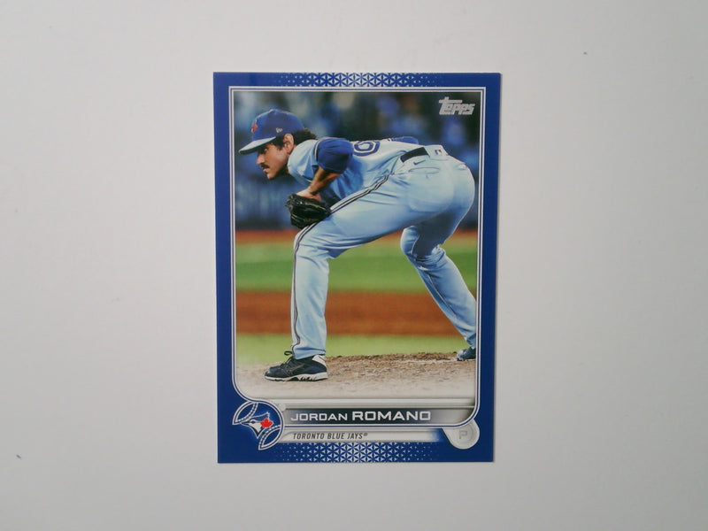 2022 Topps Royal Blue #391 Jordan Romano